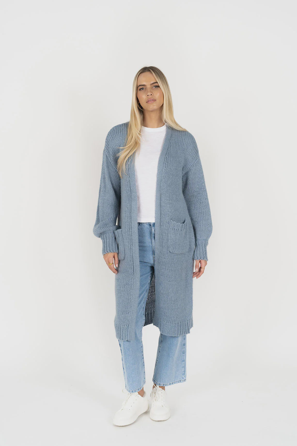 Humidity Angelica Cardi - blue