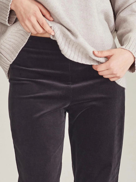 Sills Cuffed Cord Hepburn Pant - black