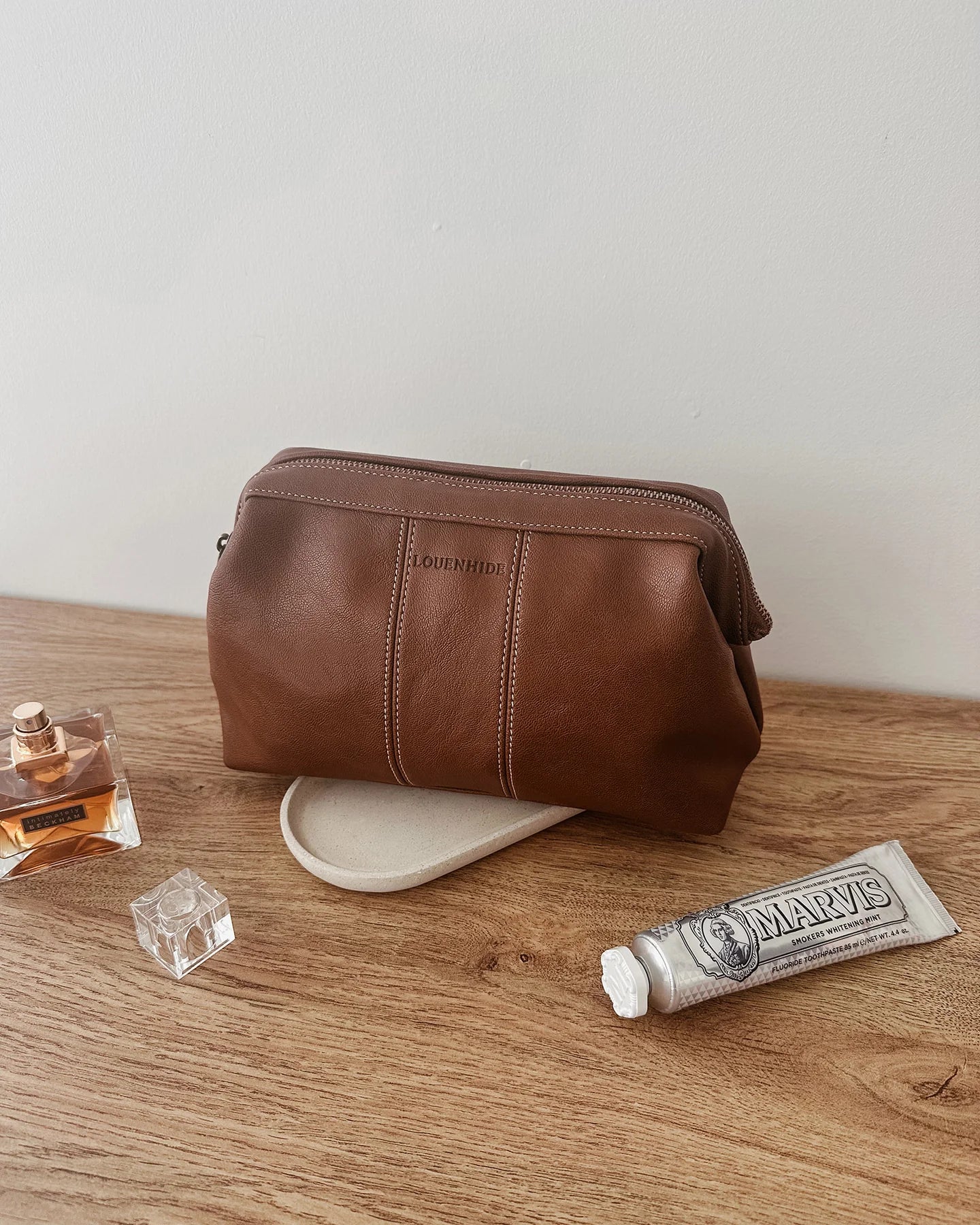 Louenhide Albie Cosmetic case