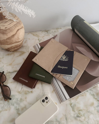 Louenhide Venice Passport Holder