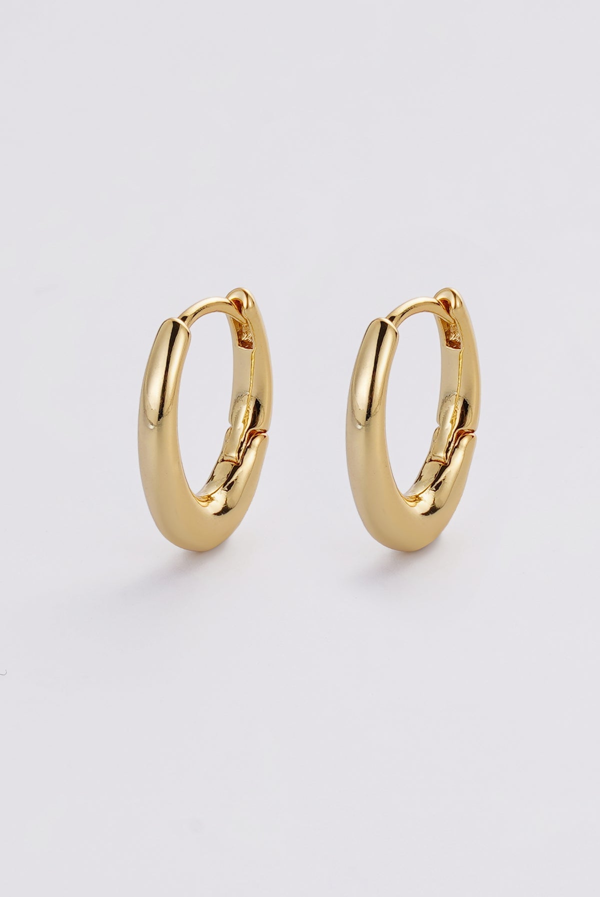 Zafino Pia Hoop Earring