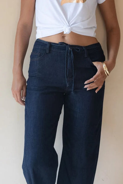 Humidity Ivy Barrel Jean