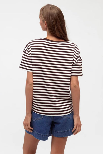 Easy Tuck Tee